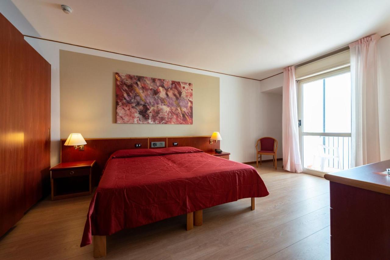 Hotel Torre Normanna Altavilla Milicia Εξωτερικό φωτογραφία